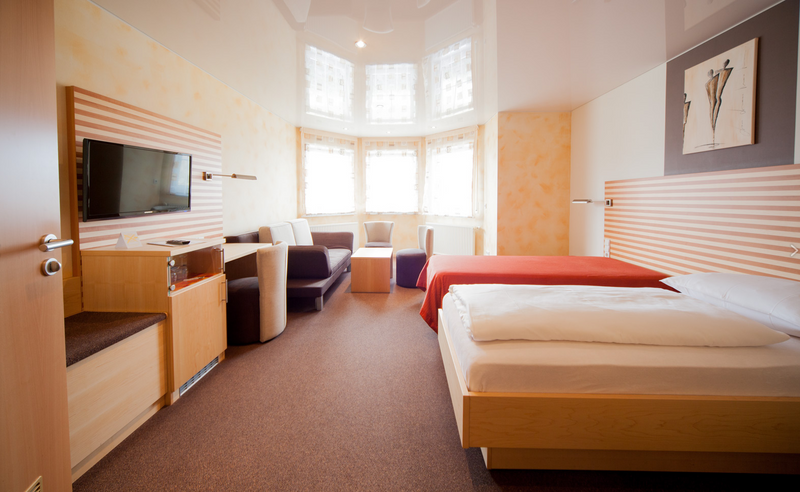 Gästezimmer Betten Bio Weingut Muehlmichel Kirchheim Pfalz 
